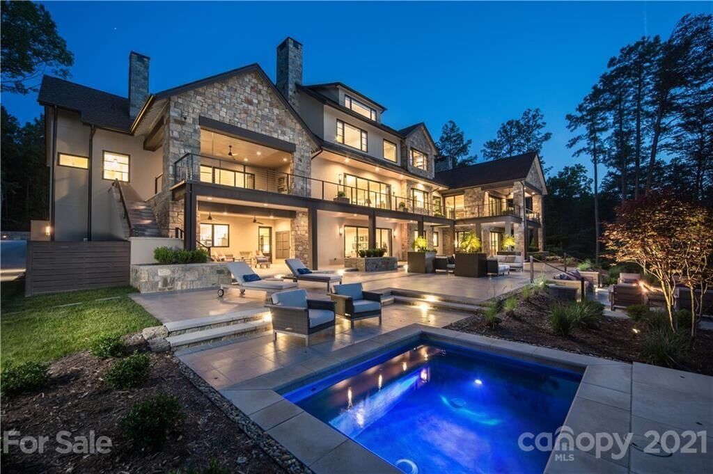 #16. 125 Quiet Waters Dr, Mooresville